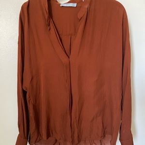 Vince 100% silk Blouse